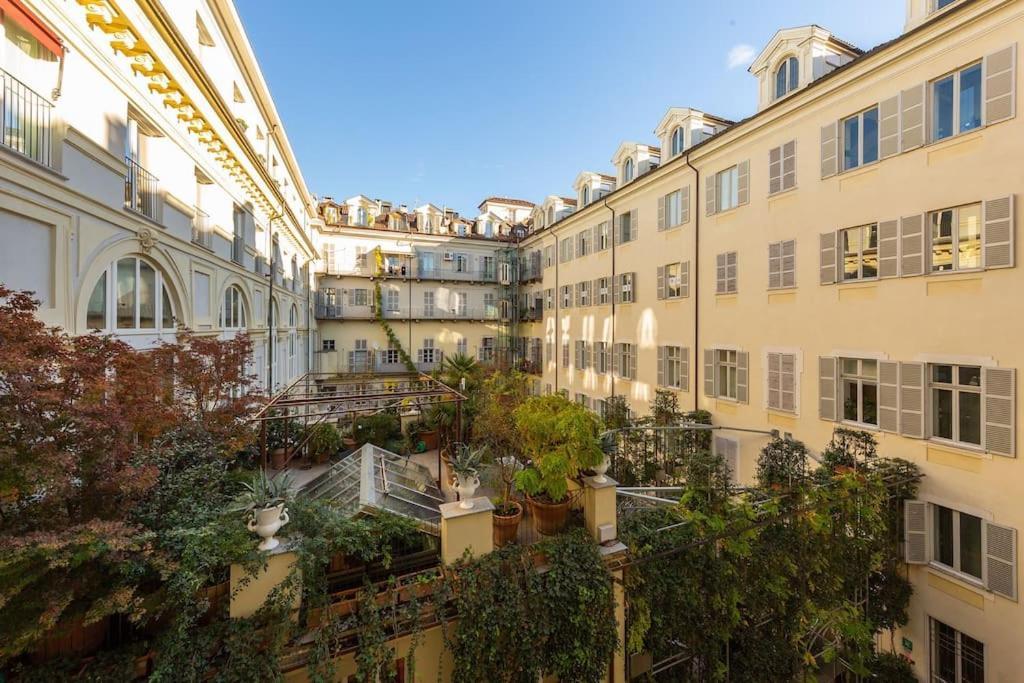Splendido Appartamento In Piazza San Carlo تورينو المظهر الخارجي الصورة