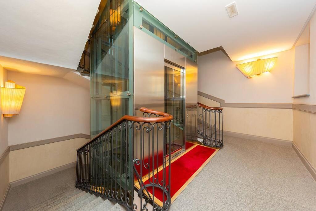 Splendido Appartamento In Piazza San Carlo تورينو المظهر الخارجي الصورة